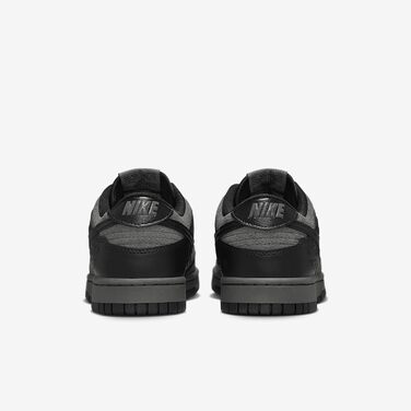 Кросівки Nike Dunk Low для жінок, біло-чорні (37.5 EU, Iron Grey Black Iron Grey)