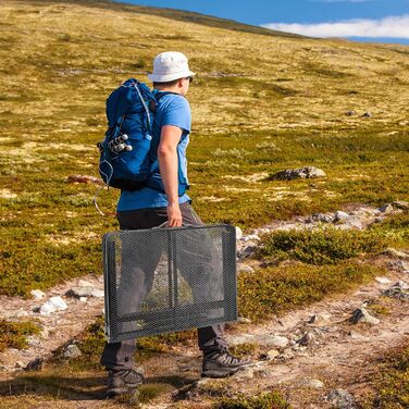 Складаний туристичний стіл EASTSTORM 60x40 см з металевою сіткою, 2 рівня висоти, для кемпінгу та відпочинку на природі (90 x 60 см)
