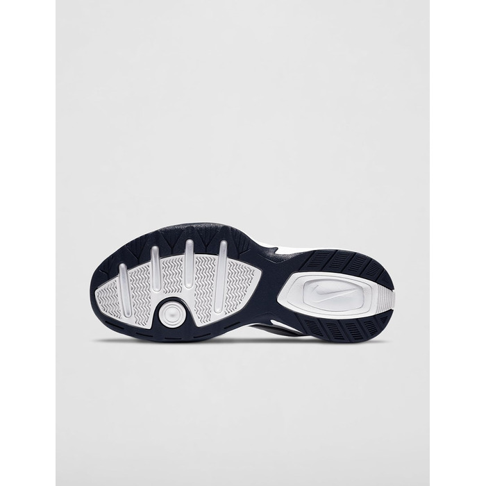 Кросівки Nike Air Monarch IV для фітнесу, білого та чорного кольору, 38.5 EU