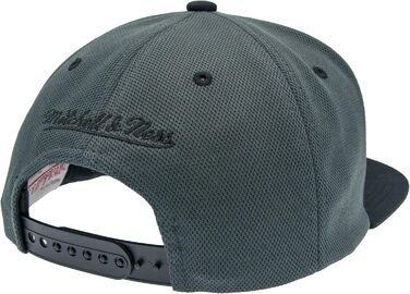 Кепка Mitchell & Ness Resist 3D Arch Snapback Chicago Bulls (NBA/NHL), сіра