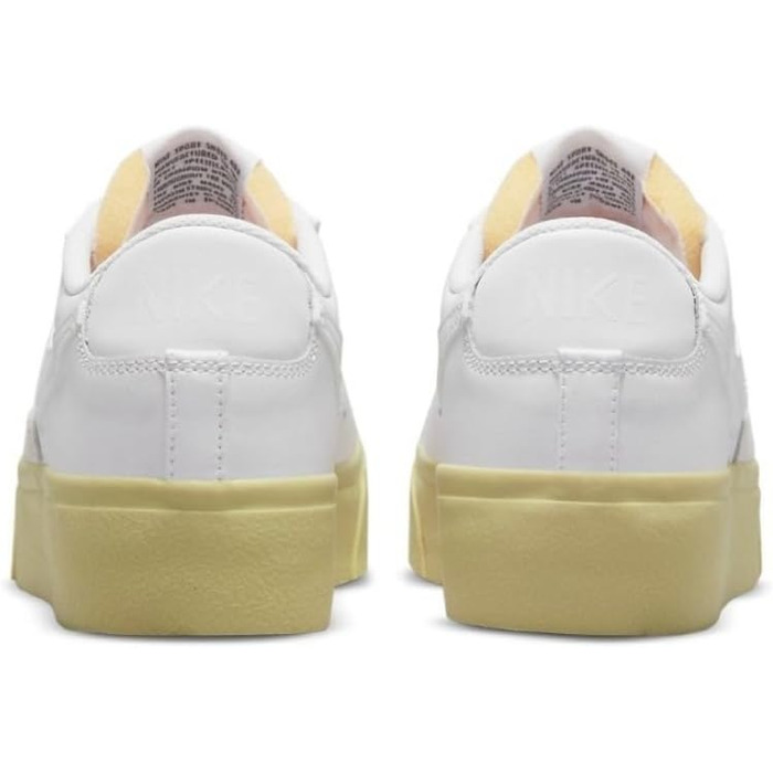 Жіночі кросівки Nike Dj0292 біло-чорні (39 EU, Lemon Wash)