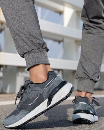 Чоловічі кросівки для активного відпочинку, бігу та ходьби, 41-45 EU (42 EU, сіро-помаранчевий)