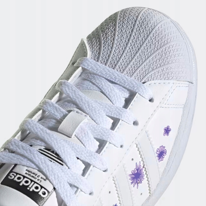 Кросівки Adidas зі штучної шкіри, білі, розмір 36