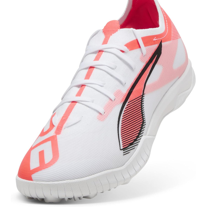 Кросівки футбольні PUMA Ultra 5 Match TT (45 EU, білий/чорний/червоний)