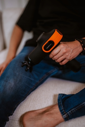 Перкусійний масажер Medivon Gun Vital — ручний масажний пістолет для тіла