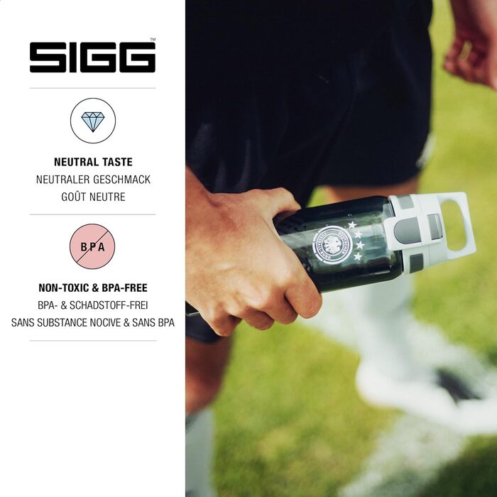 Пляшка для води SIGG Tritan 0.6L, легка, для газованих напоїв, BPA-free, герметична, придатна для миття в посудомийці