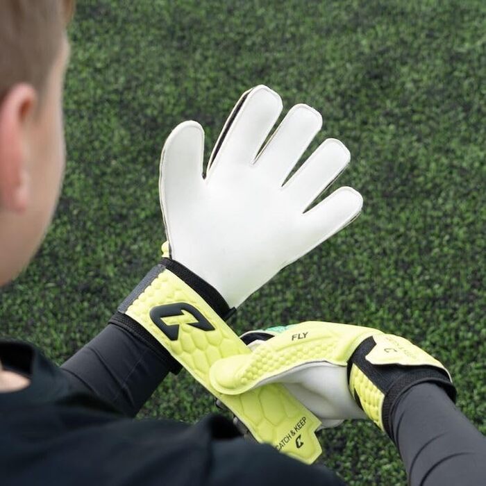 Воротарські рукавиці дитячі CATCH & KEEP Kralle Junior Pro 3.0 Dragon Grip (розмір 3-7) - для футболу з додатковою підтримкою великого пальця