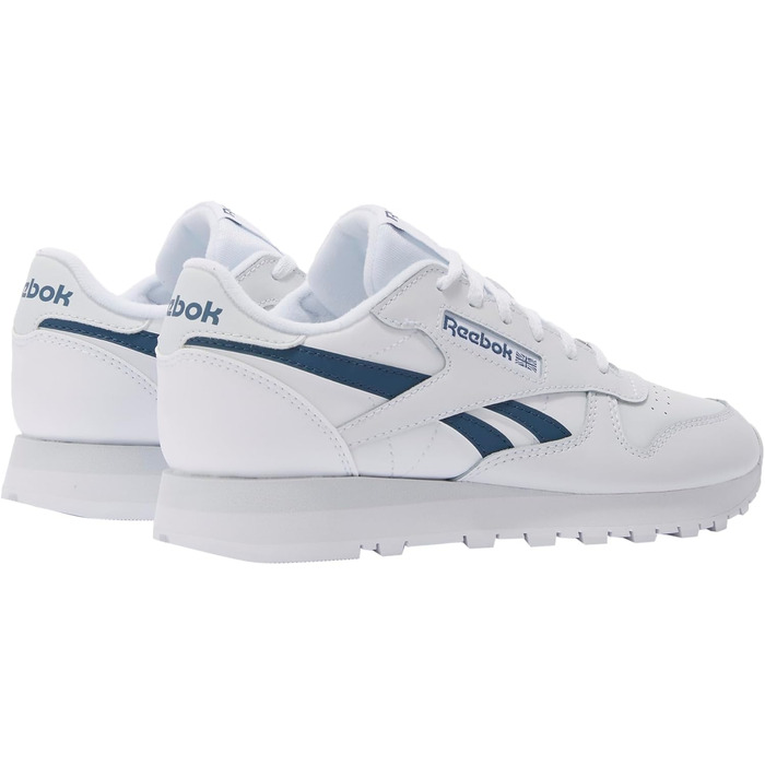 Кросівки Reebok Classic Leather для хлопчиків (37 EU, білий, Shadow Moon)