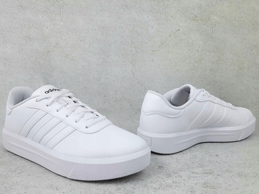 Жіночі білі кеди Adidas Court Platform GV9000