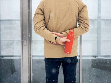 Термос пляшка SIGG Hot & Cold One 0,55 л з ситечком для чаю, нержавіюча сталь 18/8, герметична, BPA-free, червона