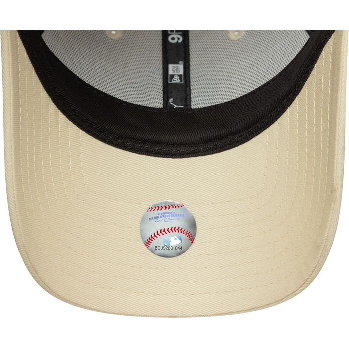 Кепка New Era New York Yankees MLB League Essential Rose 9Forty Adjustable для жінок