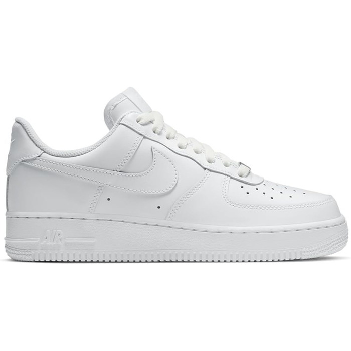 Кросівки Nike Air Force 1 для жінок, білі, розмір 38.5 EU