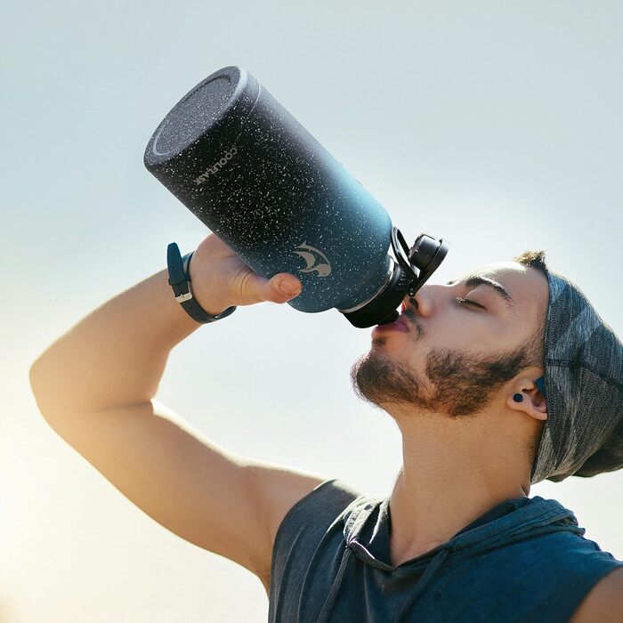 Термос-пляшка Coolflask 2 л з соломинкою та 3 кришками, велика ізольована сталева пляшка для води, спорт і подорожі, Starry Indigo Black