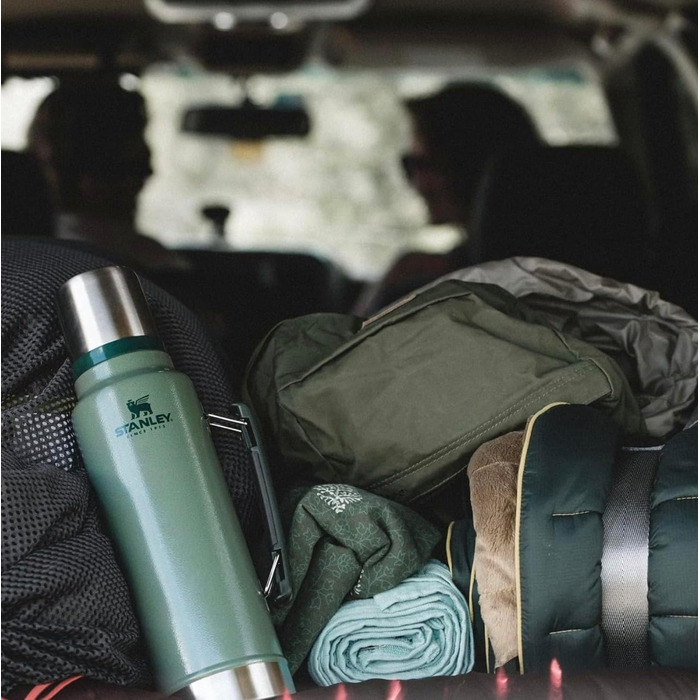 Термос Stanley Classic 1,9 л вакуумний, стальний
