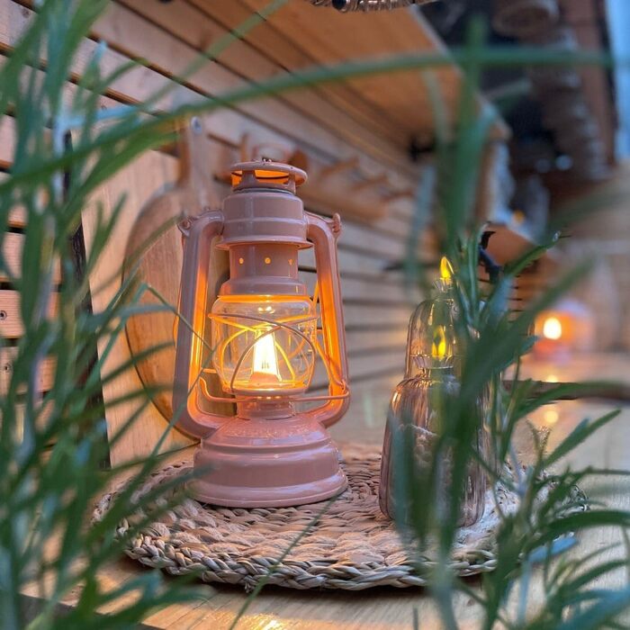 LED ліхтар Feuerhand Baby Special 276 Rosé - тепле світло, 18 днів роботи від акумулятора, Made in Germany