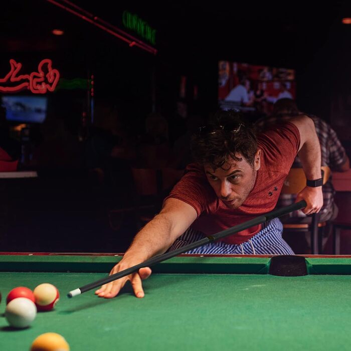 Набір для більярду Kmise Pool-Stick Set: професійний кий для більярду, 147 см, чорний. Підходить для гри вдома, в барі та в клубі.