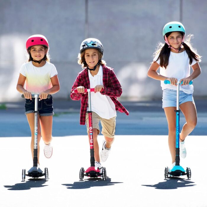 Дитячий самокат Micro Kickboard Maxi Deluxe, складаний, 3 колеса, LED підсвітка, швейцарський дизайн, для дітей 5-12 років, сірий