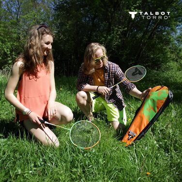 Набір для бадмінтону Talbot-Torro 2-Attacker: 2 ракетки, 2 волани, у якісній сумці