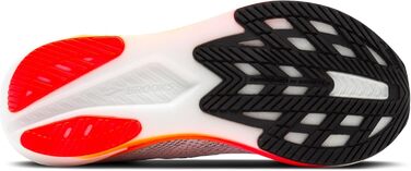 Жіночі бігові кросівки Brooks Hyperion 2 Neutral Illusion Coral Black (36 EU)