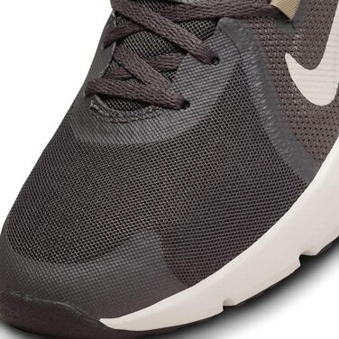 Кросівки Nike TR 13 для чоловіків, чорно-коричневі, 43 EU