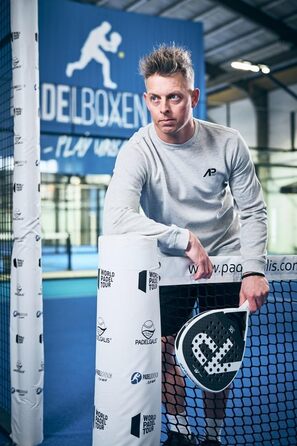 Плече ракетки для падел-тенісу Expert | 100% карбон, напівм'яка, довговічна, для гри в приміщенні та на вулиці