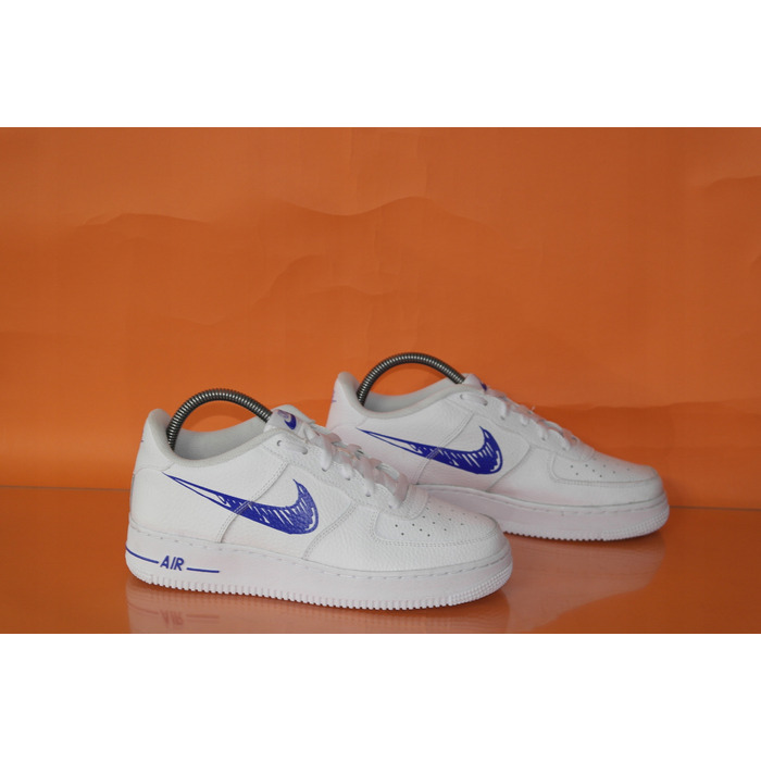 Жіночі спортивні кросівки Nike Air Force 1, розмір 40