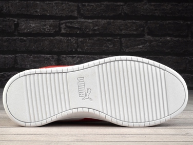 Жіночі спортивні кросівки Puma, розмір 36