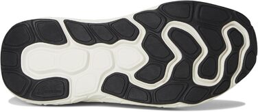 Кросівки для бігу New Balance Kaiha Road V1 Fresh Foam X (42.5 EU, широка колодка, Sea Salt/Vintage Indigo/Linen)