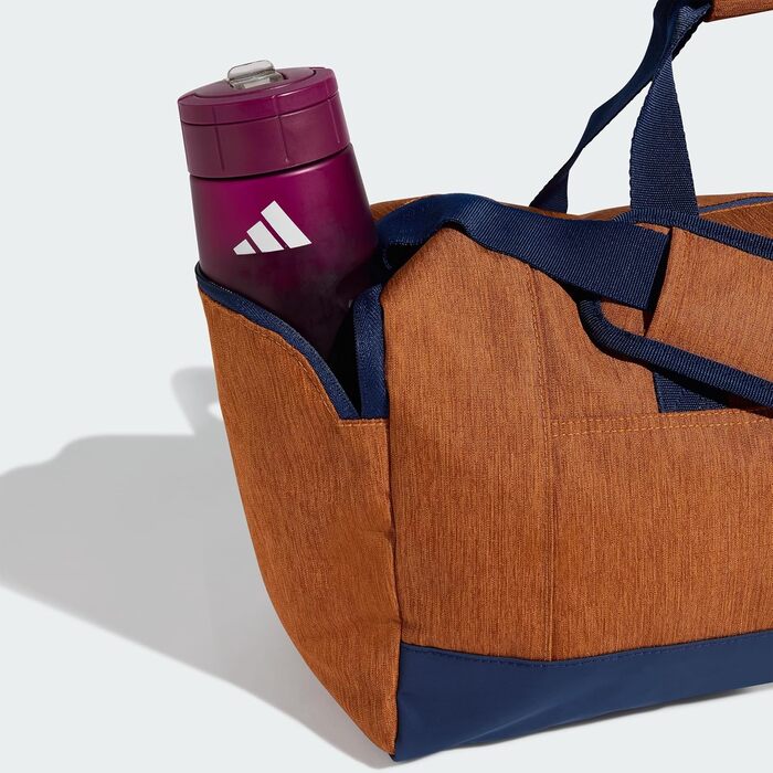 Спортивна сумка Adidas Unisex 4ATHLTS Duffel Bag, чорна, розмір S (Tech Copper/Off White)