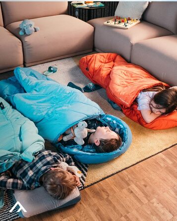 Дитячий спальник Qeedo Buddy Junior для кемпінгу (10-25°C), 3 сезони, кораловий (до 140 см / 10 років)