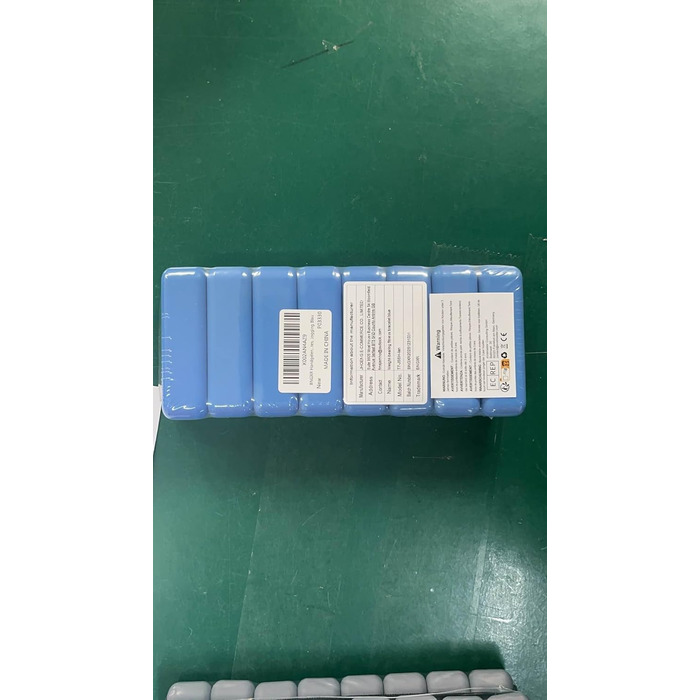 Набір манжет на зап'ястя з регульованою вагою 2 шт. (0.45 кг) для фітнесу, йоги, пілатесу, для жінок та чоловіків, синій