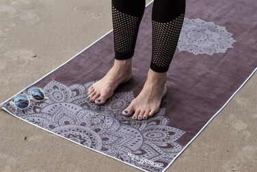 Рушник для йоги Hot Yoga від Yoga Design Lab | Мікрофібра, швидковисихаючий, екологічний, нековзний | Ідеальний для гарячої йоги, спорту, подорожей | Чорний Мандала