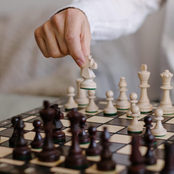 Турнірні шахи з дерева Master of Chess, шахівниця 42 см, фігури Стаунтон №4, шахівниця з випаленими та бруньованими полями, преміум якість