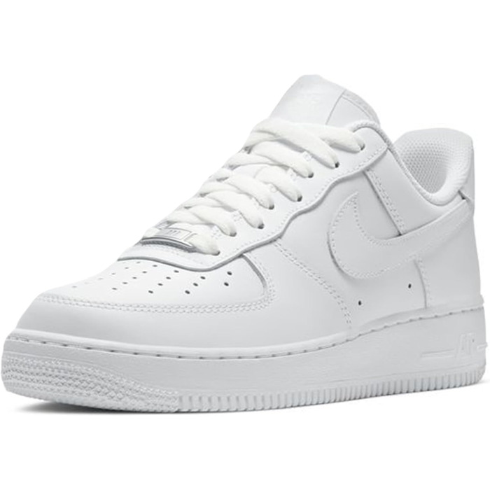 Кросівки Nike Air Force 1 для жінок, білі, розмір 38.5 EU