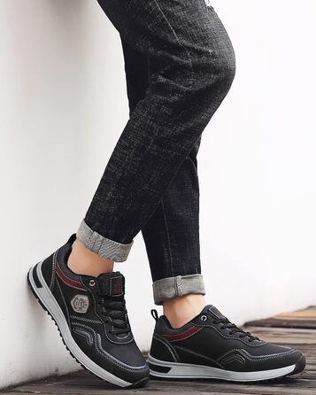 Кросівки чоловічі ARRIGO BELLO для активного відпочинку, спорту та прогулянок. Розміри 41-46 (43 EU, A3, чорний)