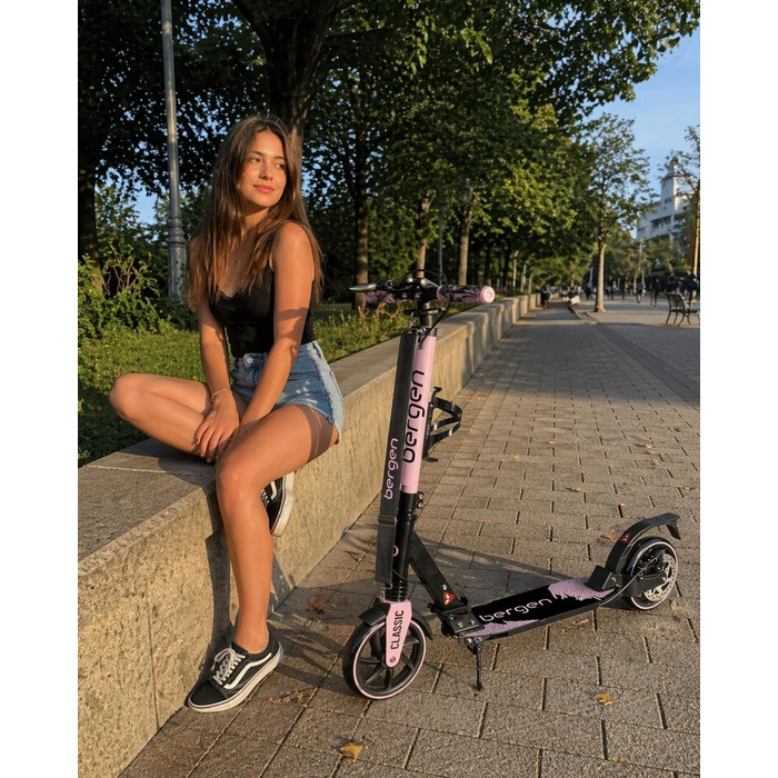 Самокат міський Bergen City Scooter Classic складаний - 200 мм колеса, дискове та ножне гальмо, 2 амортизатори, алюмінієвий, регульована висота, для дітей від 6 років та дорослих до 100 кг (Рожевий)