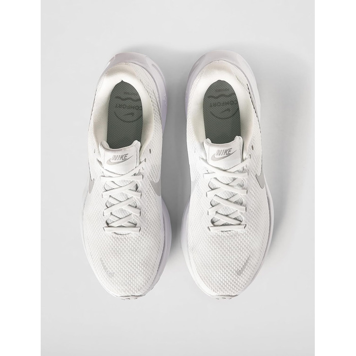 Жіночі кросівки для бігу Nike Revolution 8 White Pure Platinum, HJ8485, розмір 36.5 EU