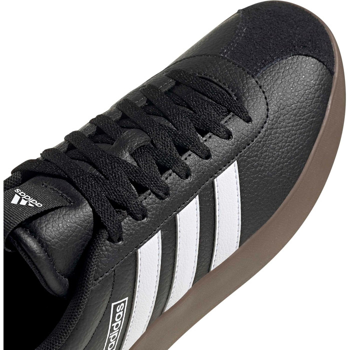 Чоловічі кросівки Adidas VL Court 3.0 — стильне повсякденне взуття