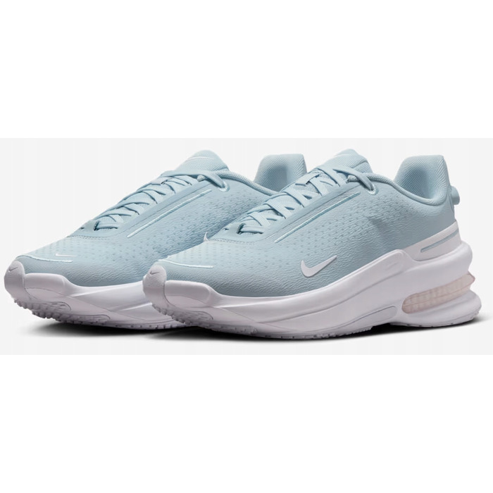 Жіночі кросівки Nike Air Zoom Upturn SC, р. 44,5 — зручне та стильне спортивне взуття
