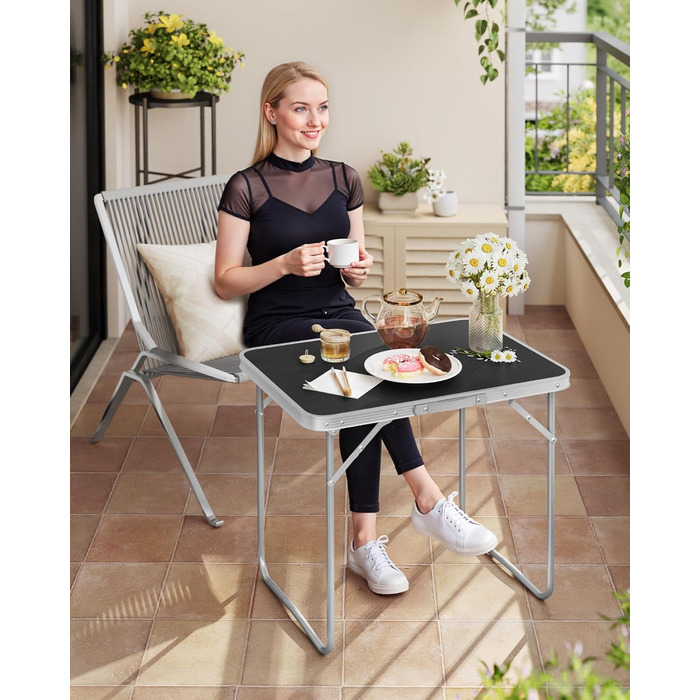 Стіл туристичний складний Woltu 70x50x60 см, алюміній та MDF, для пікніка та відпочинку на природі, чорний