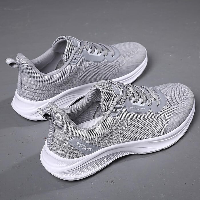Спортивне взуття для жінок та чоловіків: кросівки для бігу, фітнесу, прогулянок та повсякденного носіння. Розміри 35-45 EU. Колір: сірий