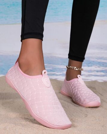 Водні шкарпетки для плавання та відпочинку на пляжі: швидковисихаючі, для жінок та чоловіків