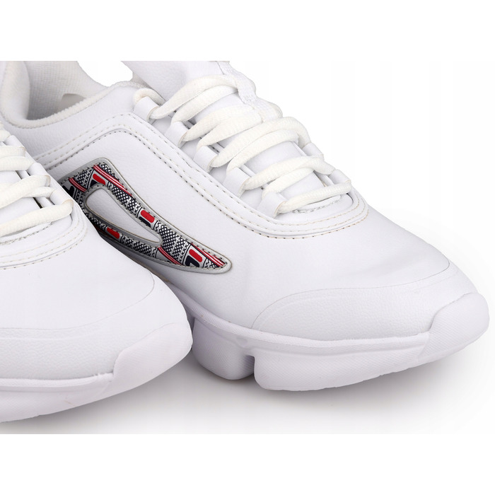 Спортивні кросівки Fila, білі, синтетичні, низькі, розмір 38,5