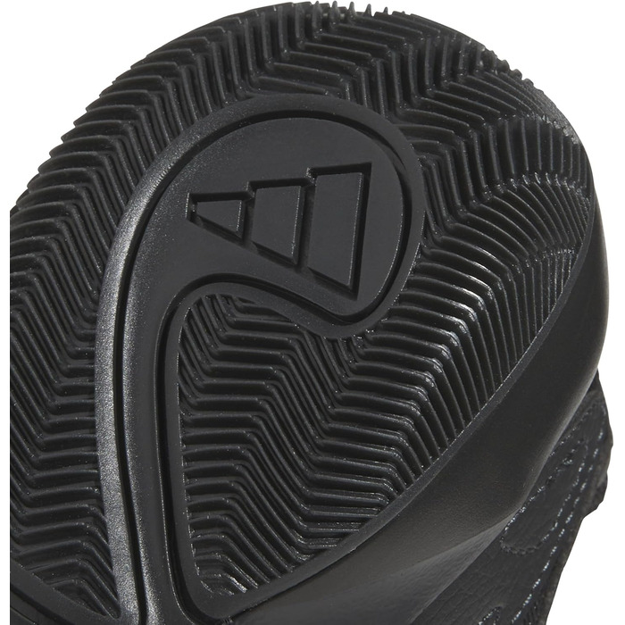 Баскетбольні кросівки Adidas Trae Unlimited (30 EU) - чорний, червоний, сірий