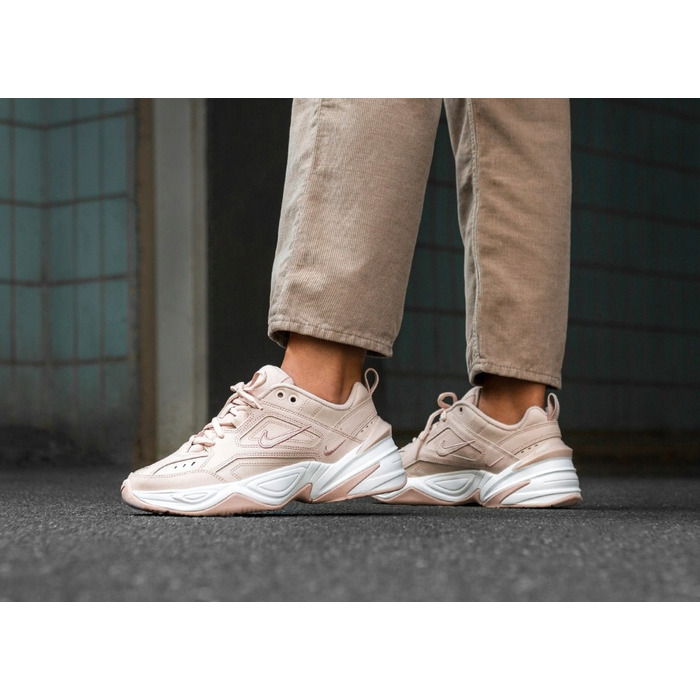 Жіночі спортивні кросівки Nike TEKNO M2K AO3108-202, розмір 39