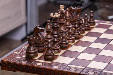 Шахи з дерева Imperator 52x52 см у подарунковій упаковці – шахова дошка і фігури з цінної деревини