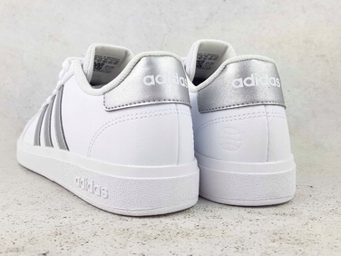 Жіночі кросівки adidas Grand Court 2.0 білі GW6506, розмір 38 2/3